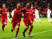 开云下载-弗赖堡球员斩获进球王，赢得球迷们的掌声