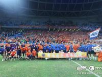 开云体育下载-包含青岛海牛临场大胜，领头羊守住榜首位置的词条