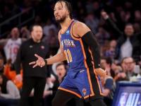 开云下载-火箭击败尼克斯，保持连胜