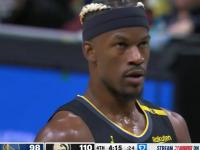 开云体育入口-勇士遭老鹰逆转不敌负第三