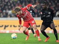 开云体育中国-FC科隆客场全力拼搏战平弗赖堡保住一分