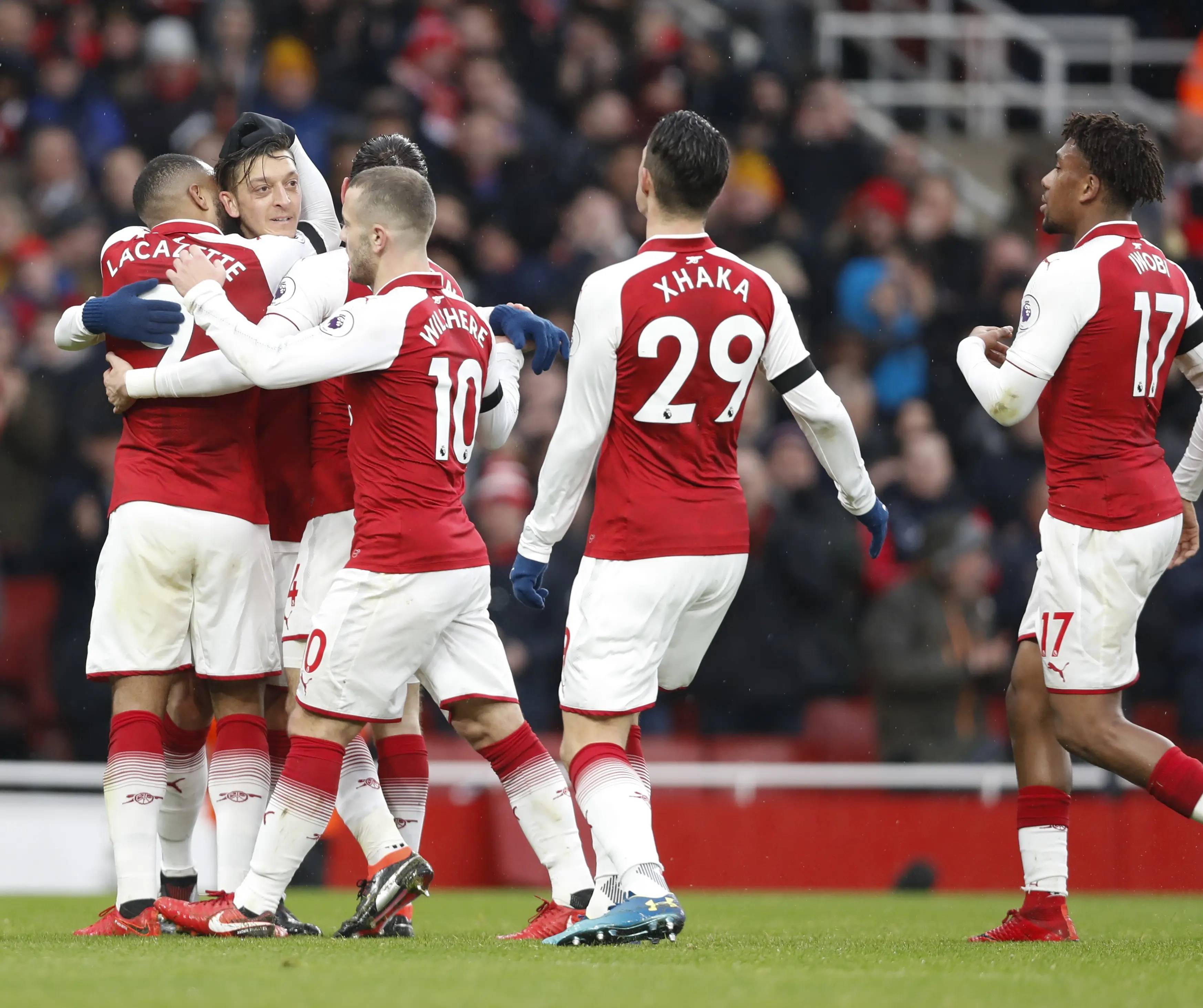 阿森纳主场告捷,拿下关键三分 阿森纳主场告捷,拿下关键三分