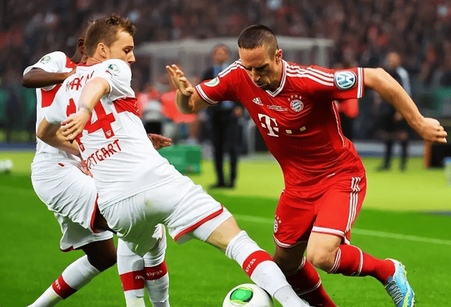 包含斯图加特球队调整战术,备战对阵沙尔克的词条 包含斯图加特球队调整战术,备战对阵沙尔克的词条