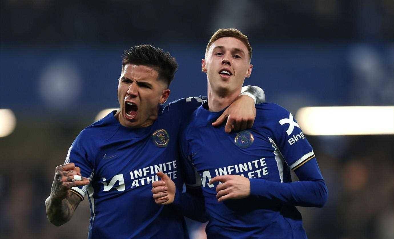 阿尔梅里亚主场不敌对手,遗憾失分 阿尔梅里亚主场不敌对手,遗憾失分