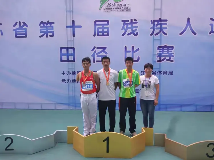 韩国选手冲刺最后一刻获得银牌