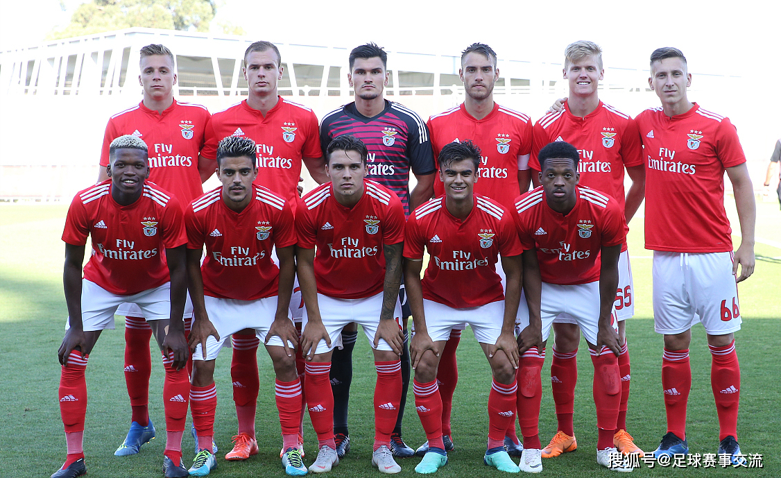 都灵队在客场大获全胜,实力雄厚 都灵队在客场大获全胜,实力雄厚