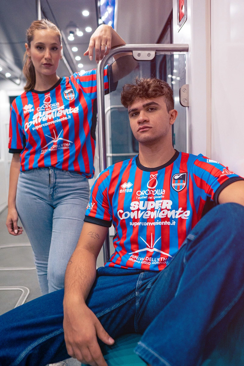 卡塔尼亚主场 卡塔尼亚主场