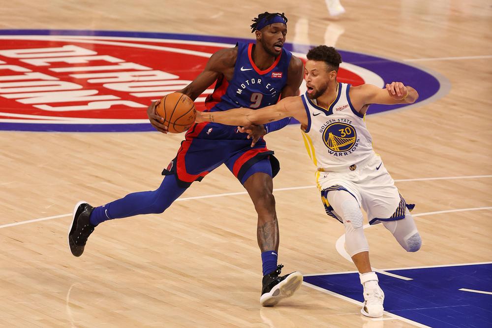 勇士再胜金块，战胜对手连续记录