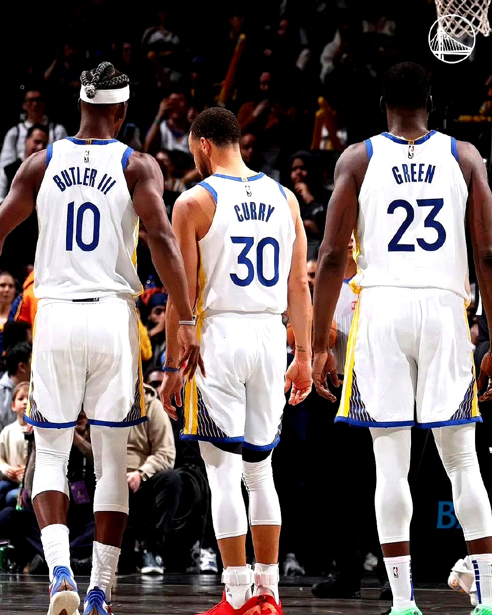 勇士逆袭开拓者,全队 勇士逆袭开拓者,全队