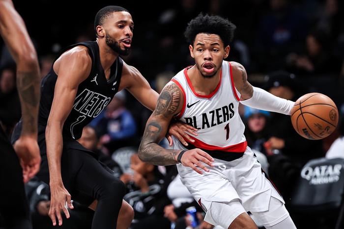 猛龙客场力克热火，西亚卡姆独得30分